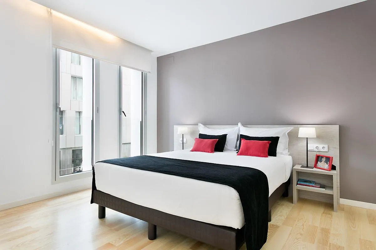 Lugaris Beach Barcelona 0*,